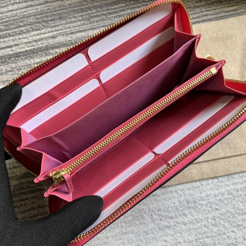 Gucci Wallets
